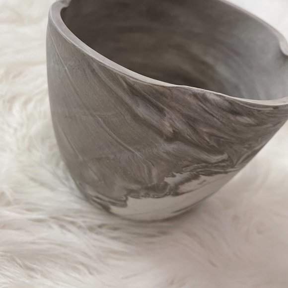 Matte Black grey & white Marbled ceramic planter pot - Picture 9 of 10
